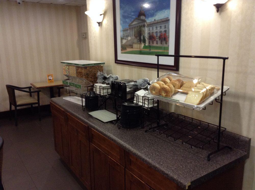 Comfort Inn & Suites Ftjackson Maingate Columbia Eksteriør bilde
